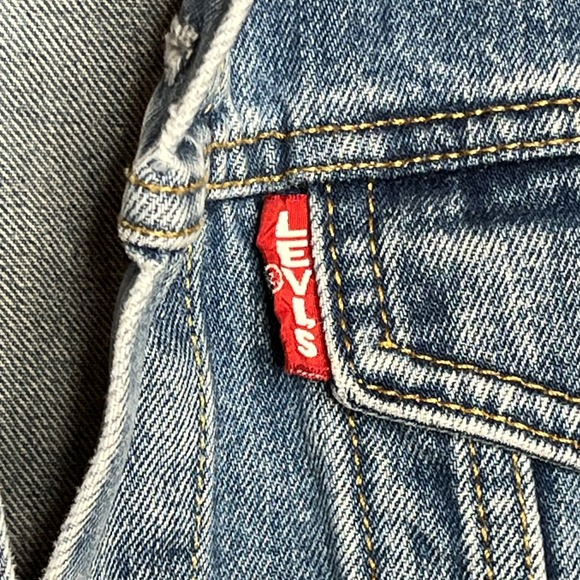 Levis Premium Trucker Jacket Mens Large Blue Denim Logo Tape Sleeve Stripe L - Picture 5 of 11